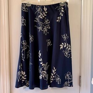 Lauren Ralph Lauren Navy and White Floral A-Line Silk Midi Skirt